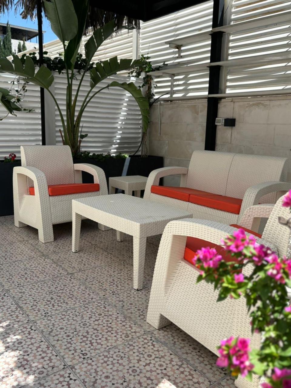 Seas Hotel Ammán Kültér fotó